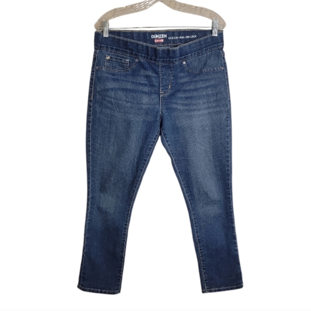 Denizen from Levi's pull on modern fit mid rise crop blue jeans size 12